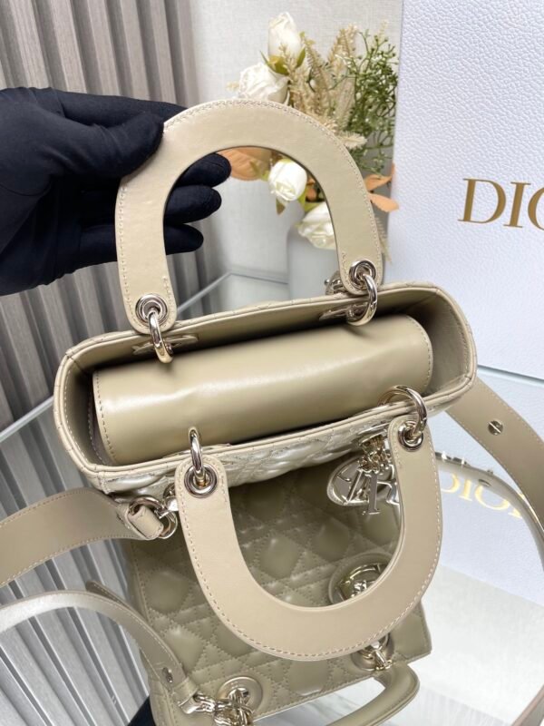 DIOR - Image 7
