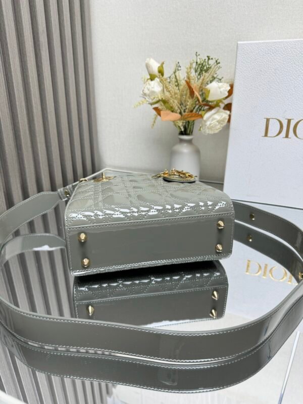 DIOR - Image 7