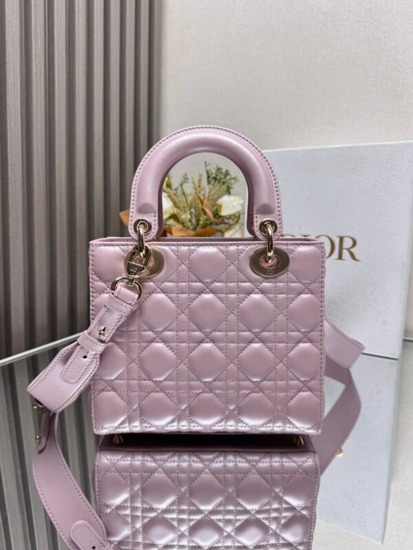 DIOR - Image 7