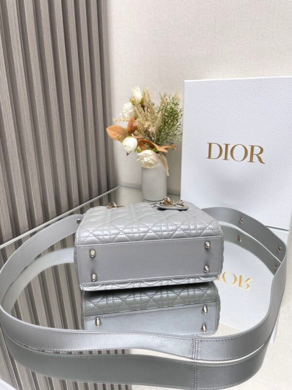 DIOR - Image 7