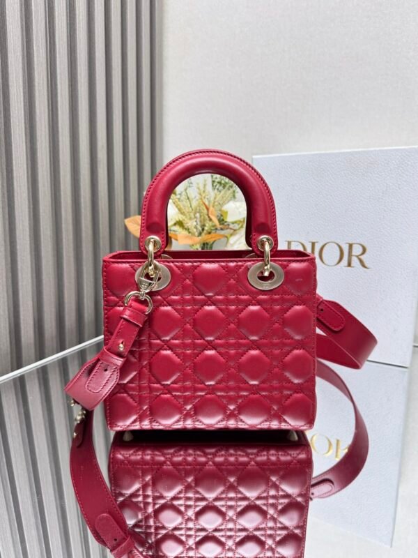 DIOR - Image 7