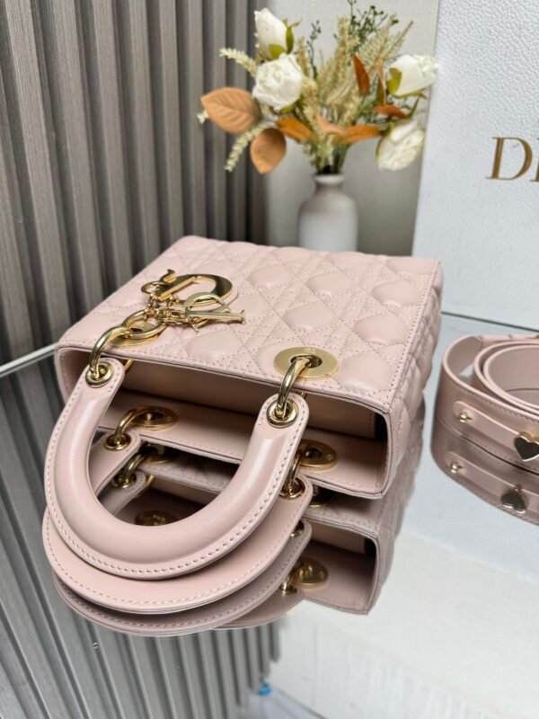 DIOR - Image 7