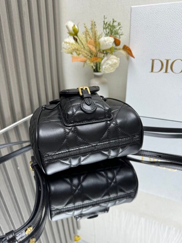 DIOR - Image 7