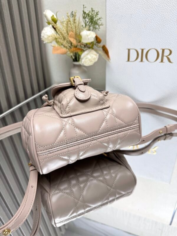 DIOR - Image 7