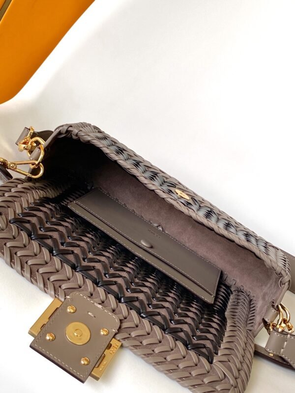 FENDI BAG - Image 2