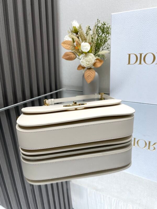 DIOR - Image 7