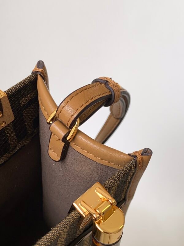 FENDI BAG - Image 2