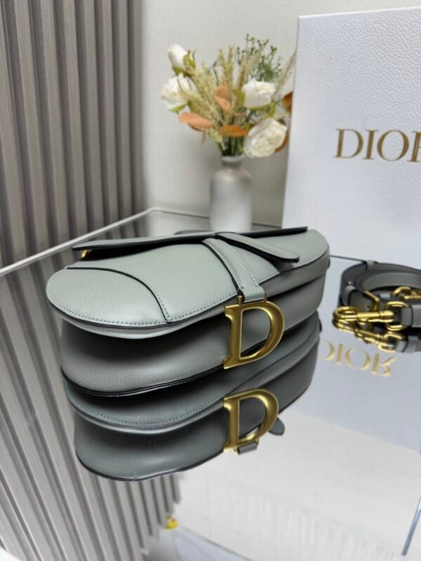 DIOR - Image 7