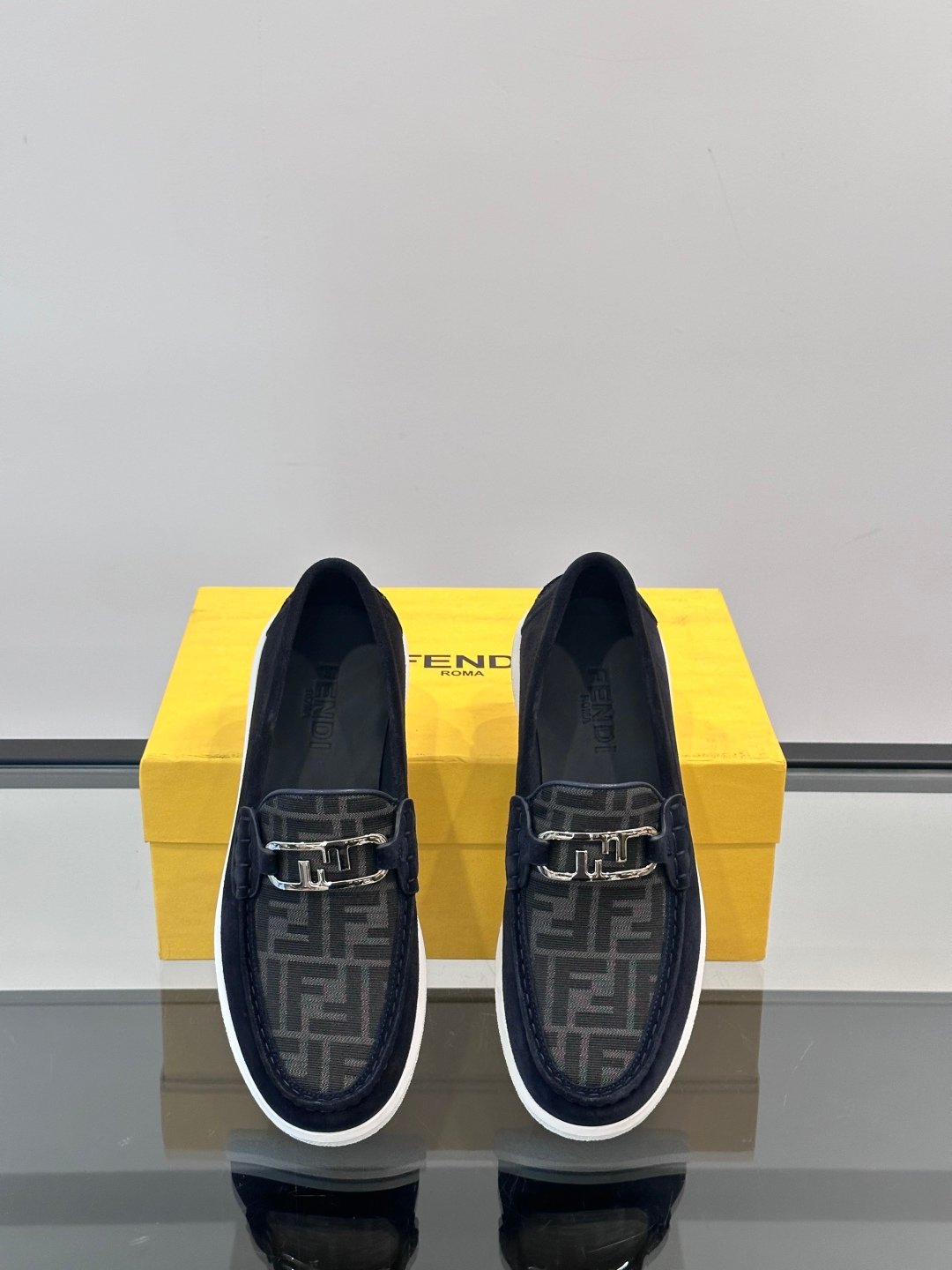 FENDI Man - Image 7
