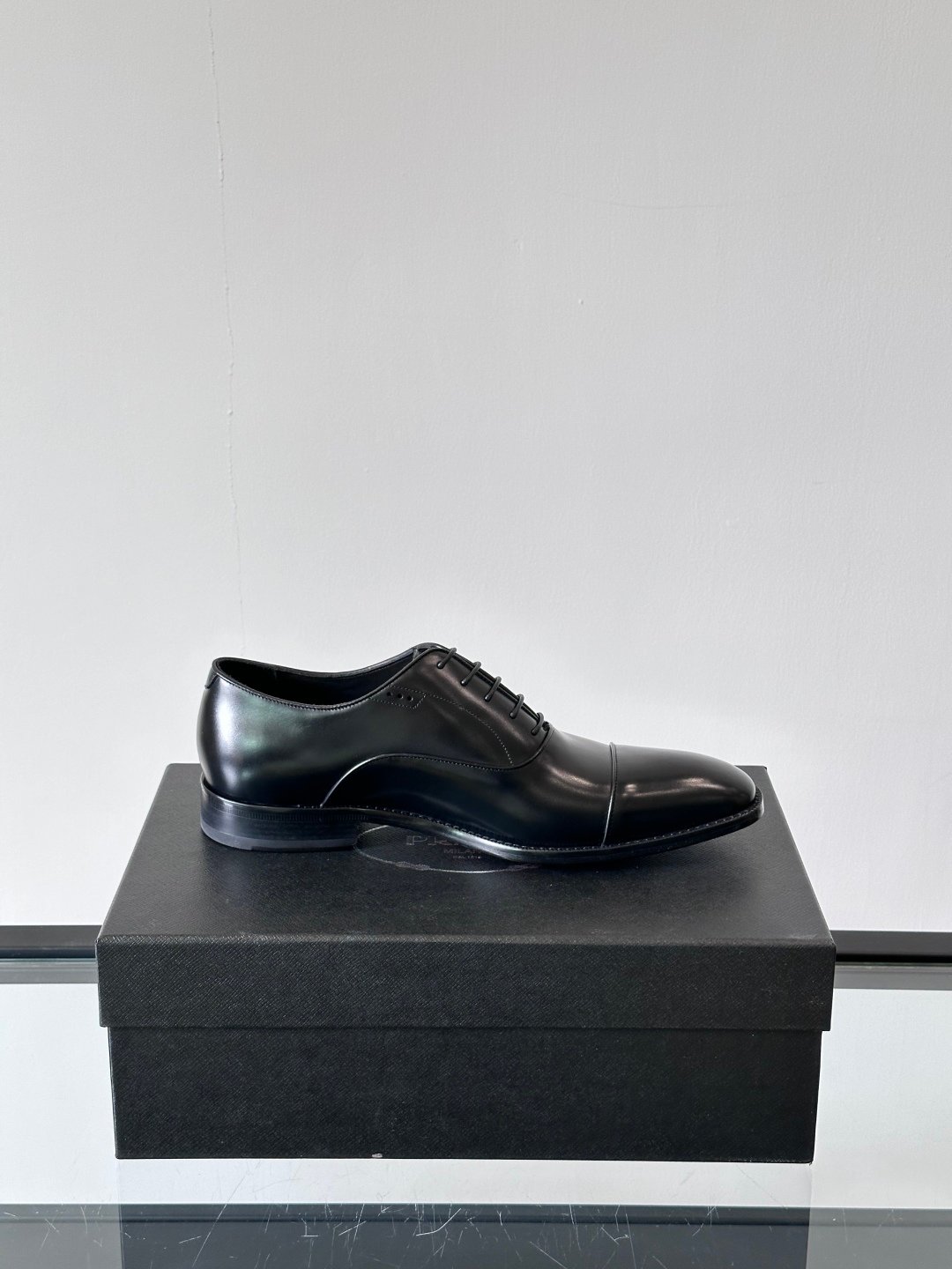 Prada Man - Image 7
