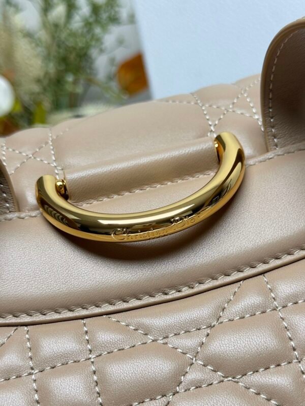 DIOR - Image 7