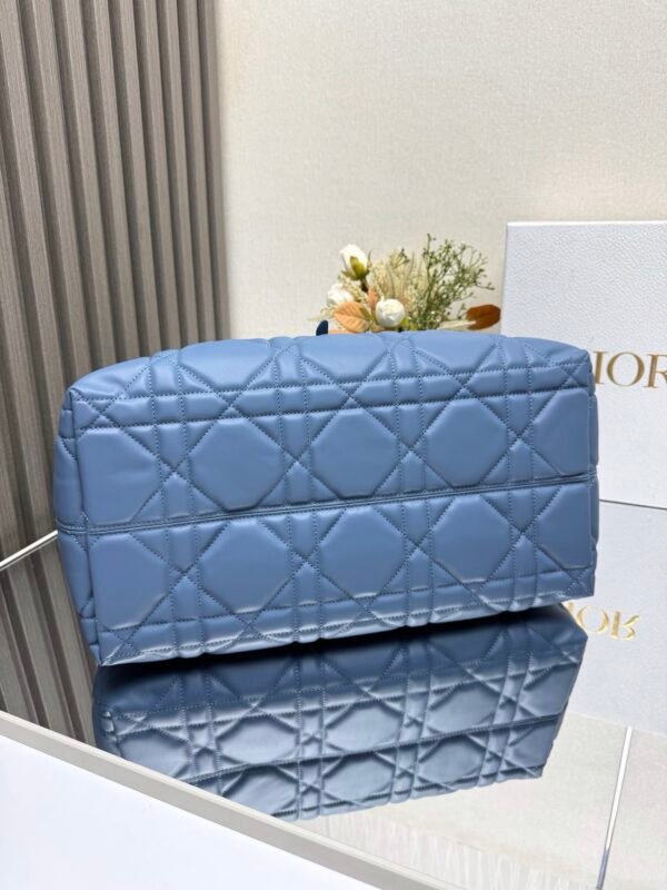 DIOR - Image 5