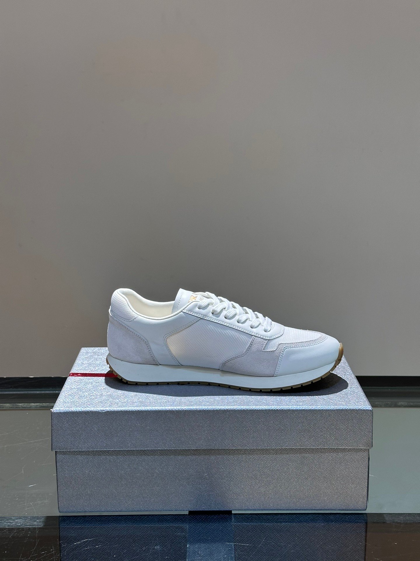 Prada Man - Image 7
