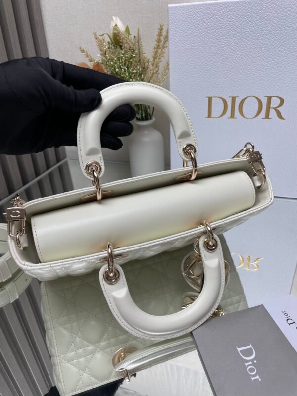 DIOR - Image 7