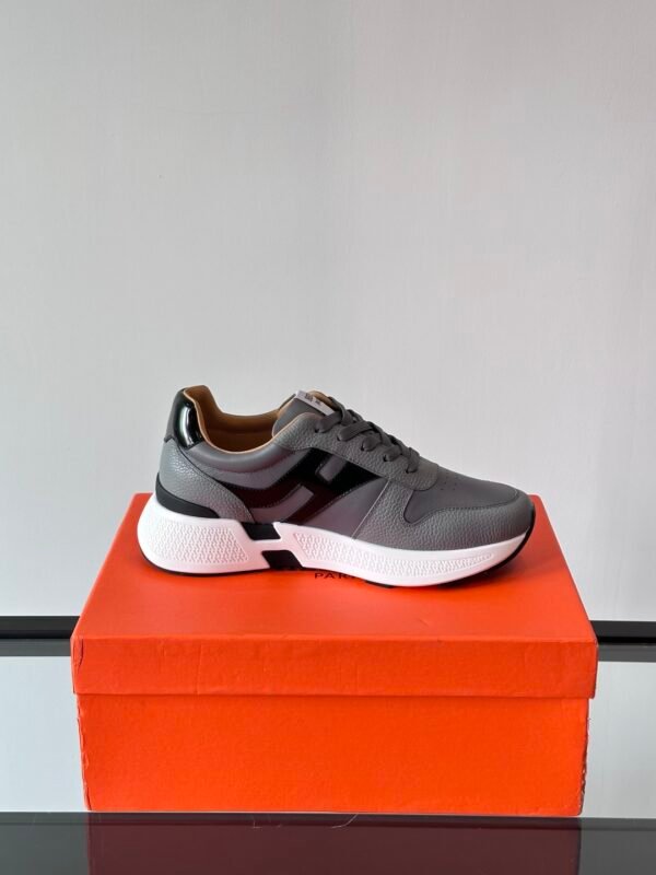 HERMES Man - Image 7
