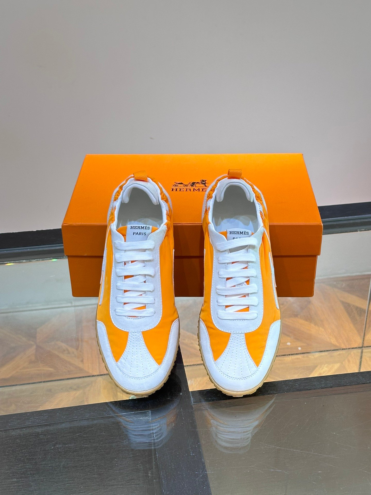 HERMES Man - Image 7