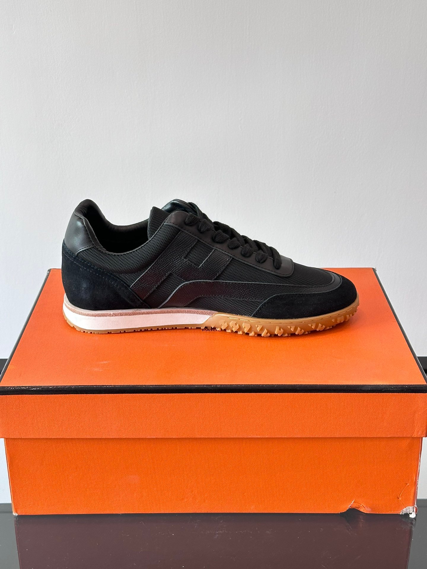 HERMES Man - Image 7