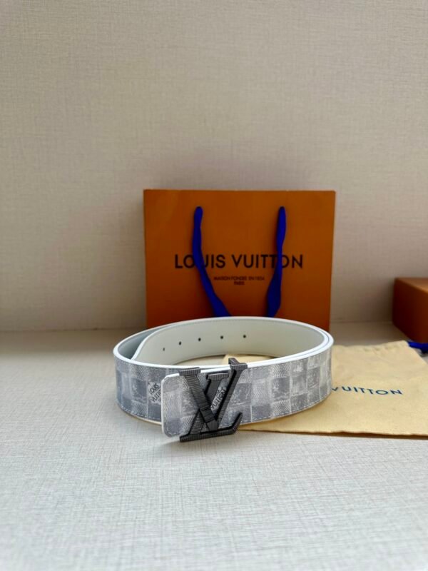 LV Belt - Image 3