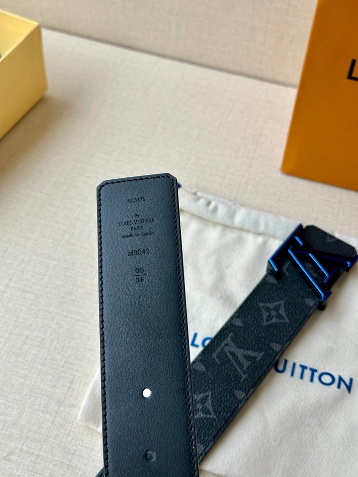 LV Belt - Image 3