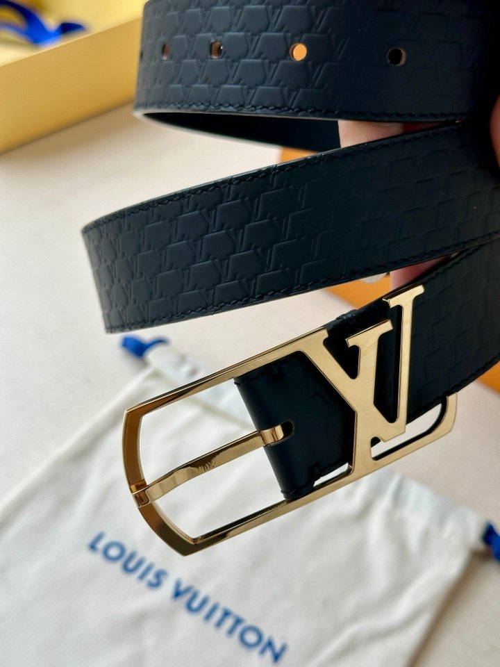 LV Belt - Image 3