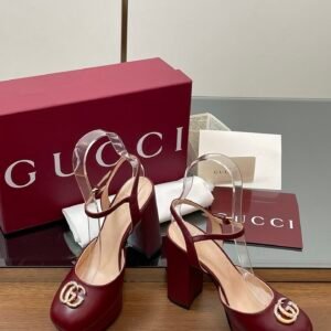 CUCCI  WOMEN