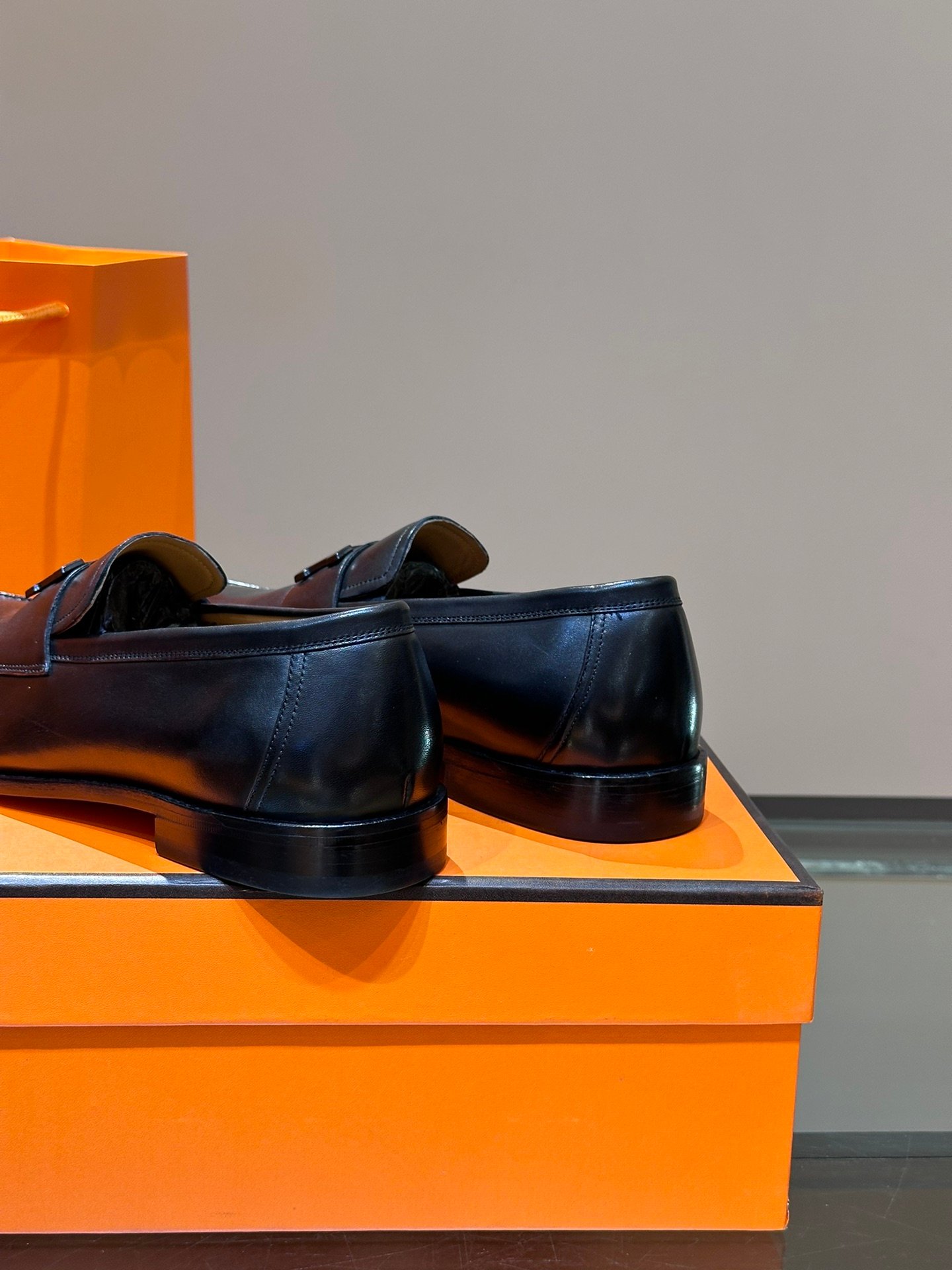 HERMES Man - Image 7