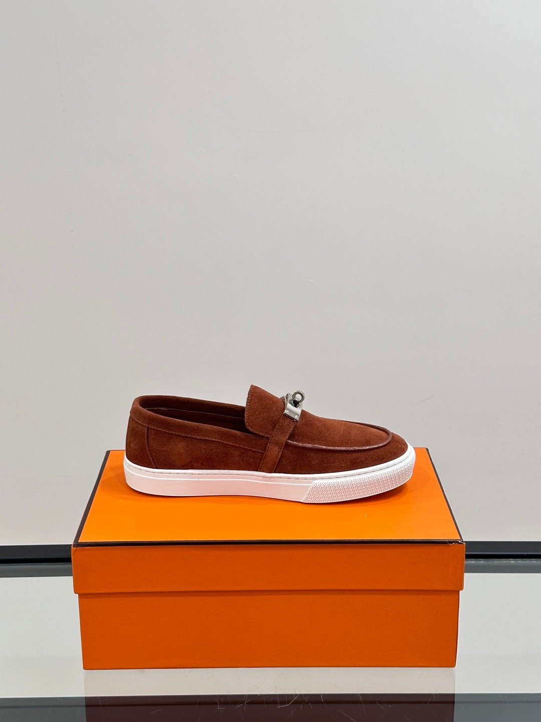 HERMES Man - Image 7