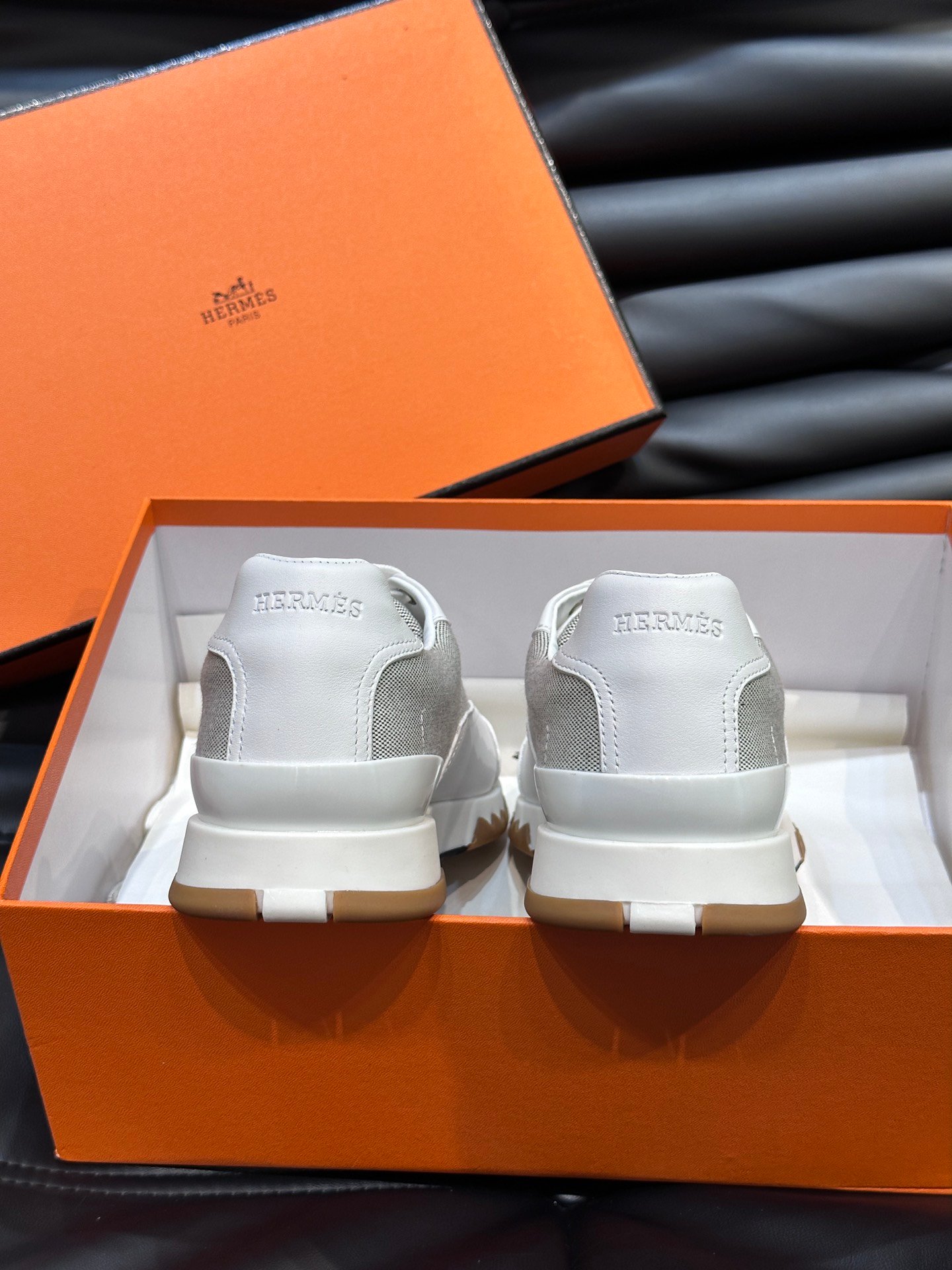 HERMES Man - Image 7