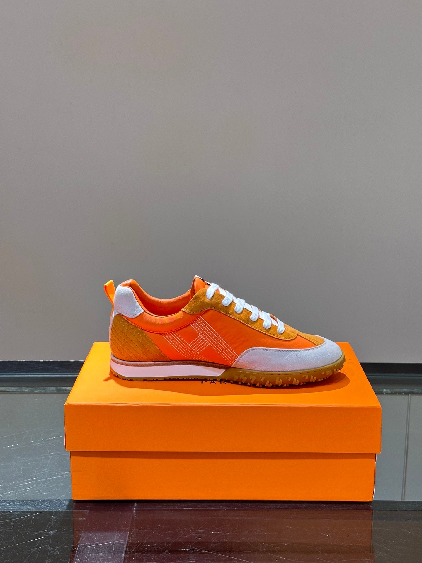 HERMES Man - Image 7