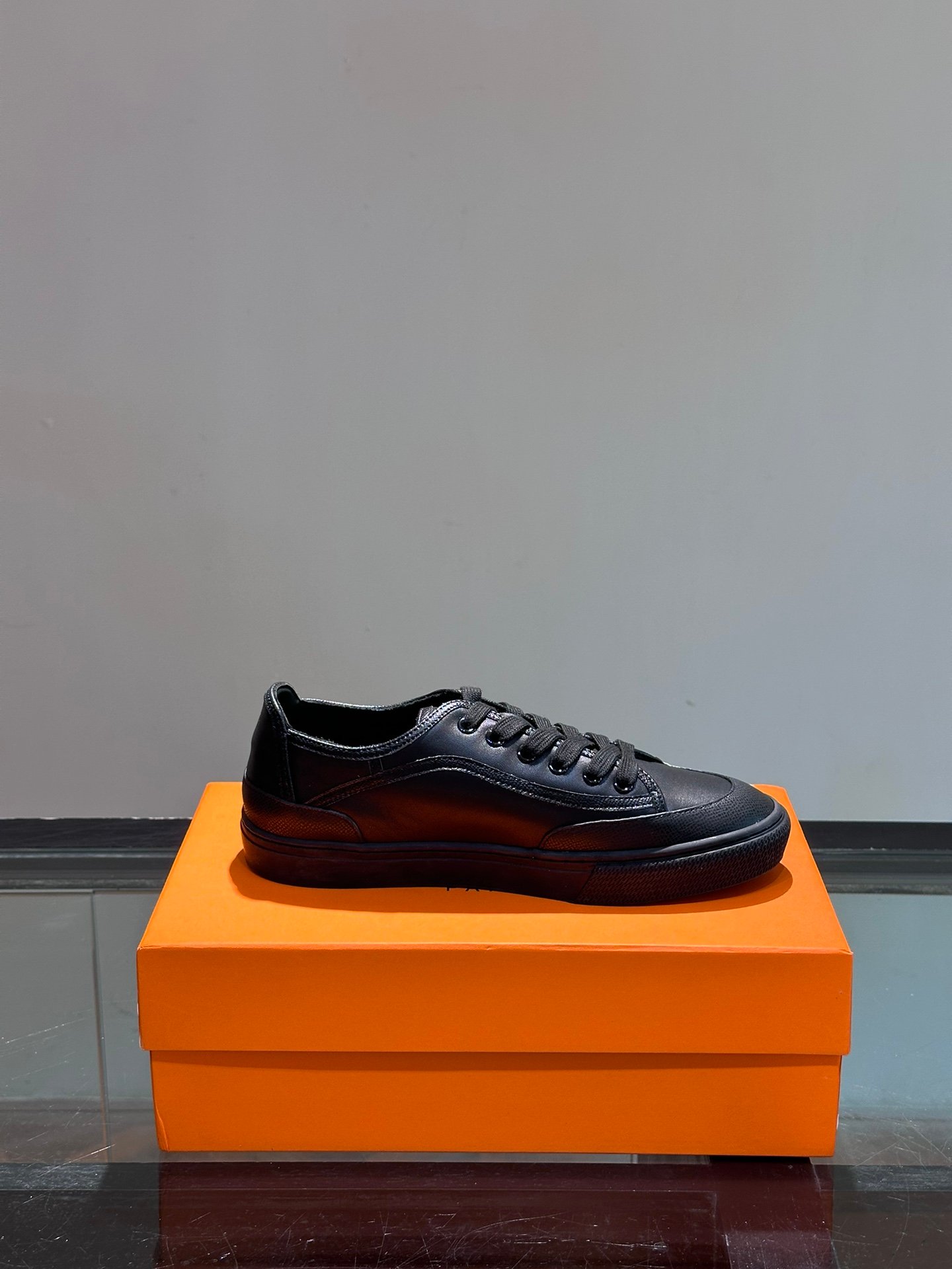 HERMES Man - Image 7