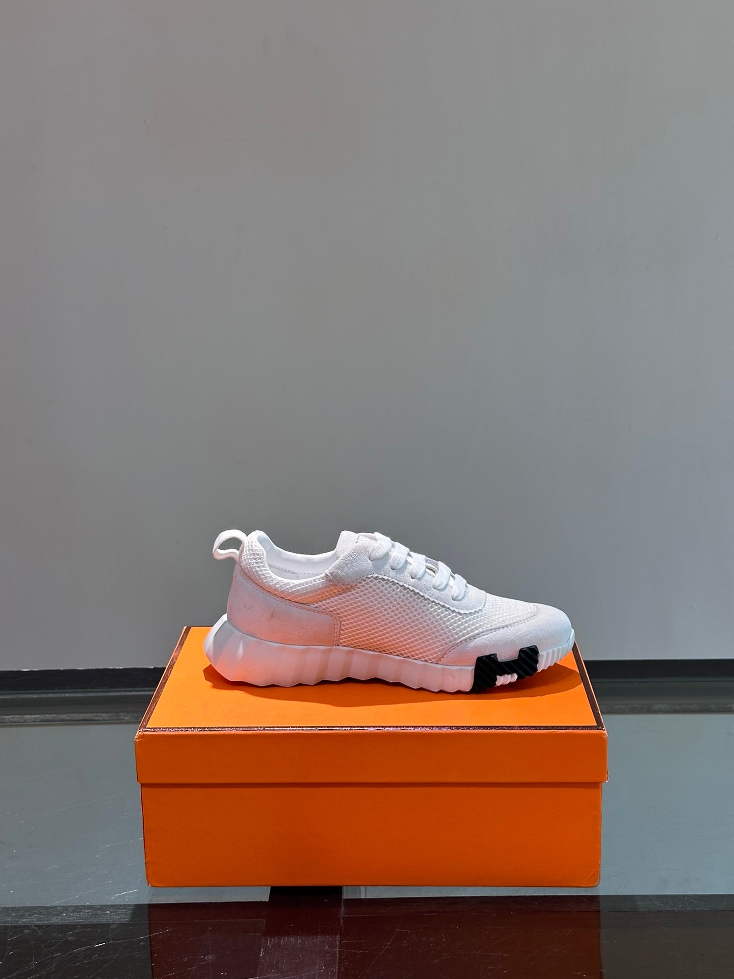 HERMES Man - Image 7