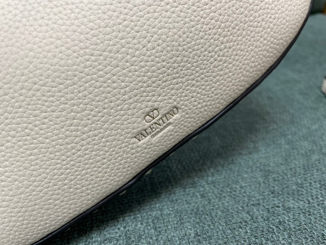 Valentino Bag - Image 3