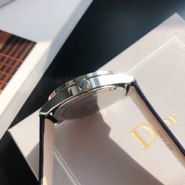 Dior - Image 8