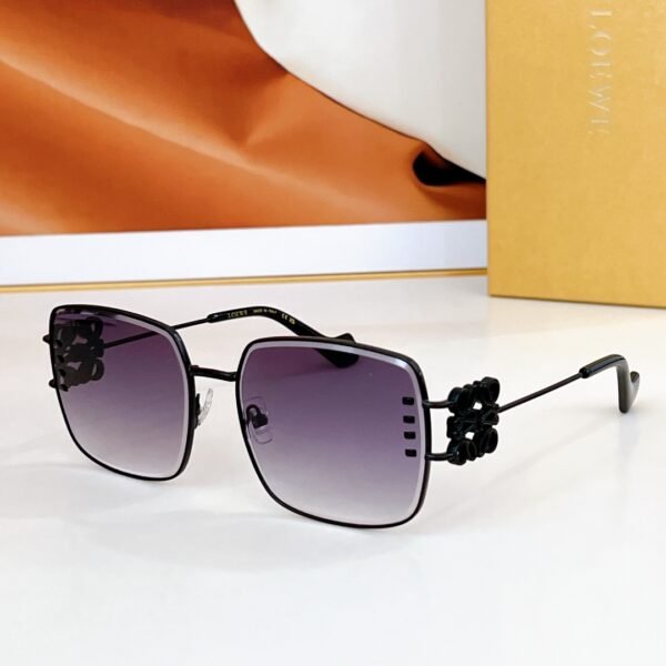 Loewe - Image 8