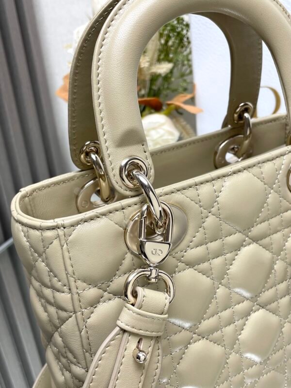 DIOR - Image 6