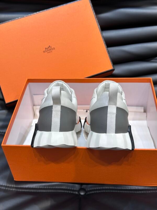 HERMES Man - Image 5