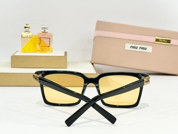 MIU MIU - Image 9