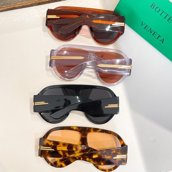 BOTTEGA  VENETA - Image 9