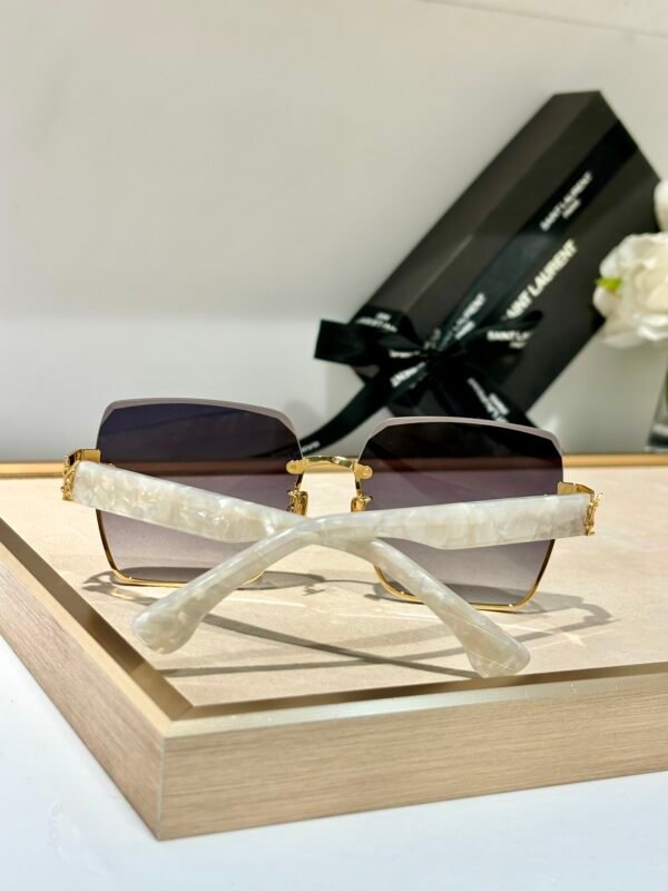 YSL - Image 9