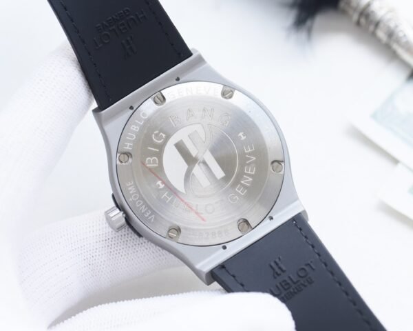 HUBLOT - Image 9
