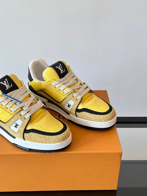 LV MAN - Image 7