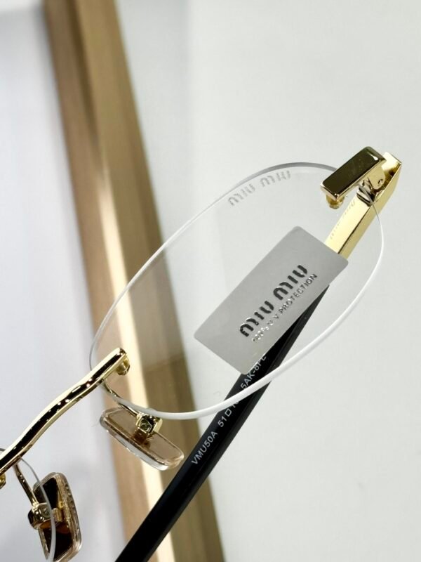 MIU MIU - Image 10