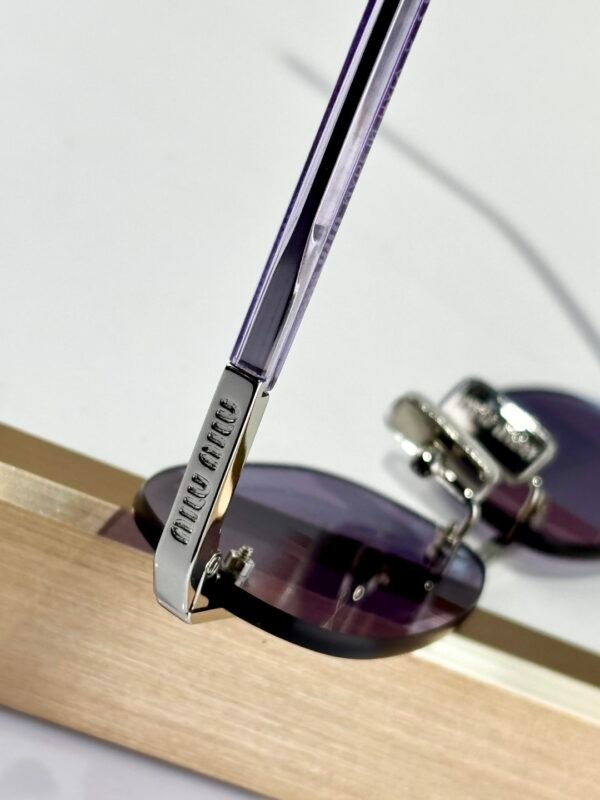 MIU MIU - Image 10