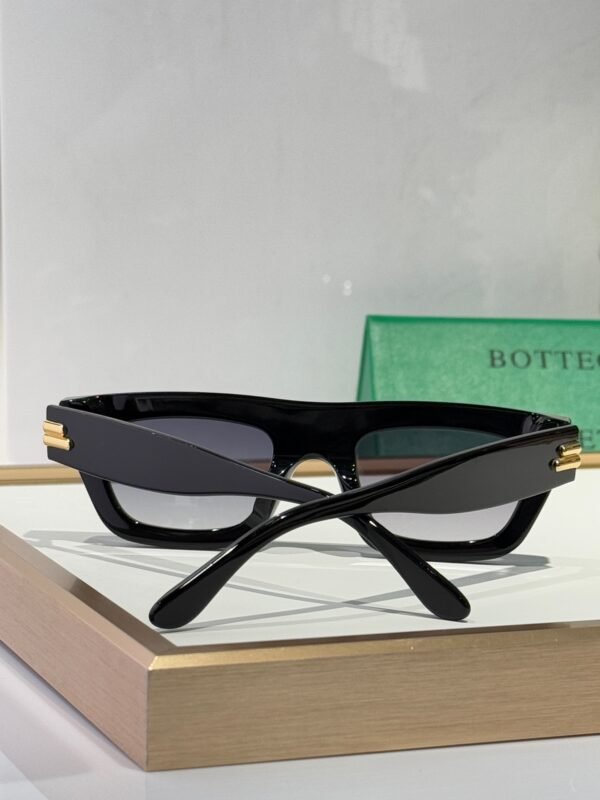 BOTTEGA  VENETA - Image 9